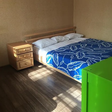 Sleep In فندق مبيت وإفطار